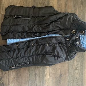 Zella vest. Size M. Worn around 5x. Great for layering